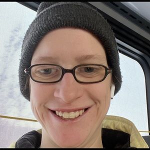 Meet your Posher, Krystal